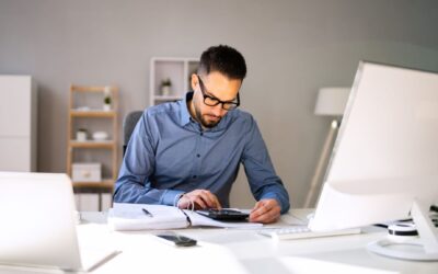 Pourquoi votre expert-comptable vous envoie toujours des mails incompréhensibles… et comment les décrypter ?